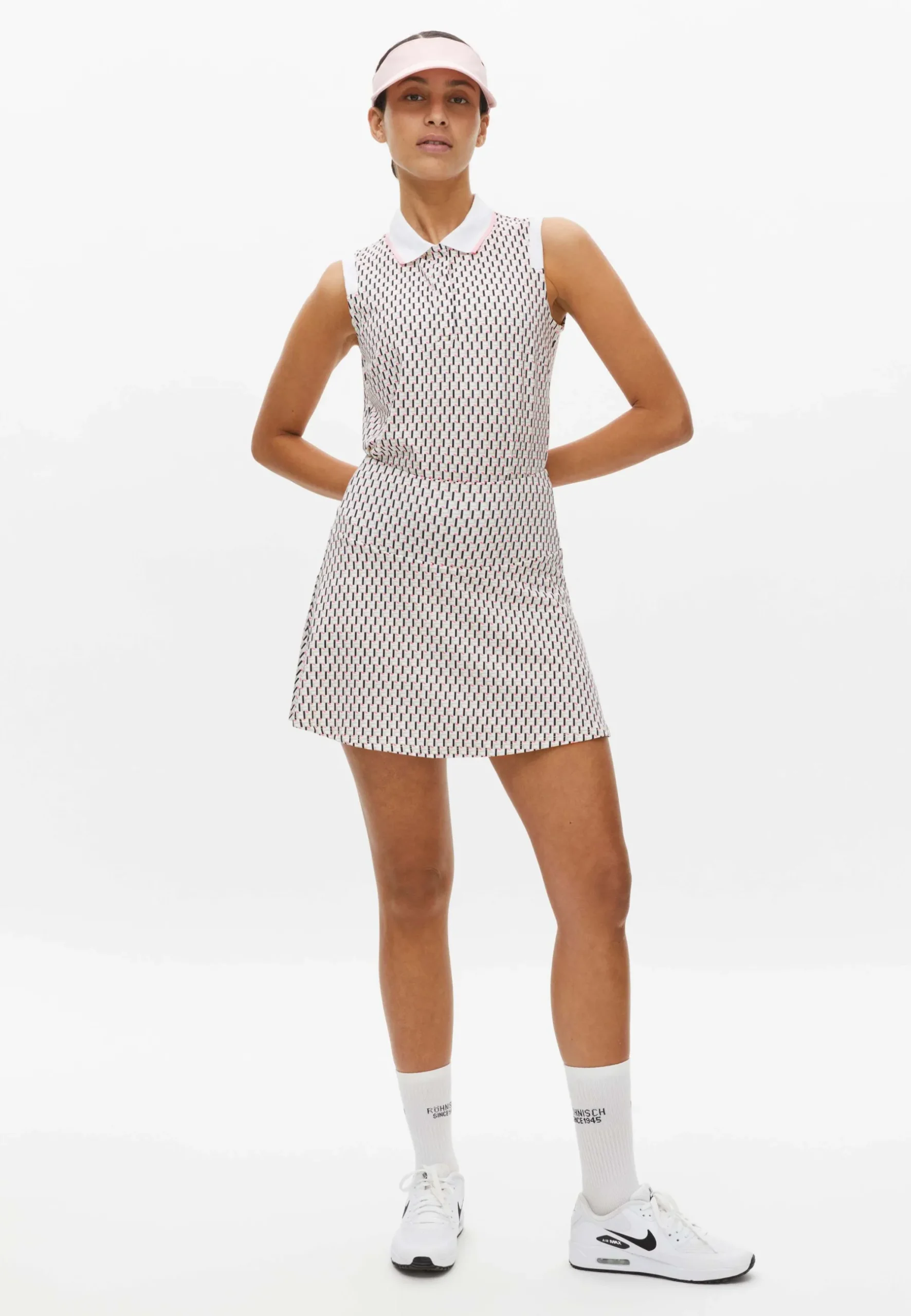 Amy Skort,<Röhnisch Online