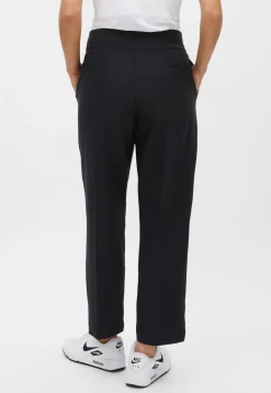Brenda Pant,<Röhnisch Outlet