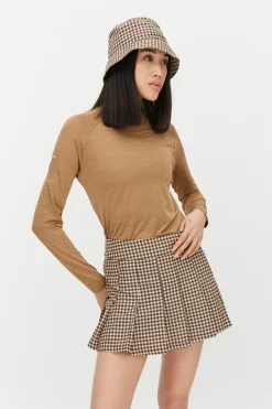 Hailey Polo,<Röhnisch Hot