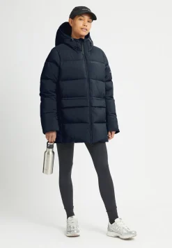 Nellie Jacket,<Röhnisch