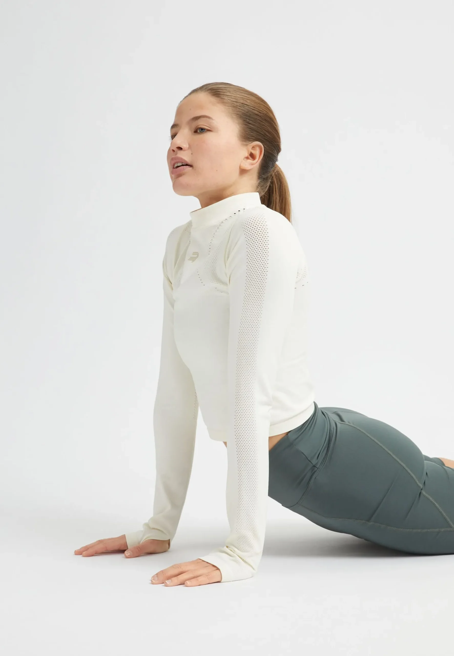 Seamless Cropped Long Sleeve,<Röhnisch Outlet