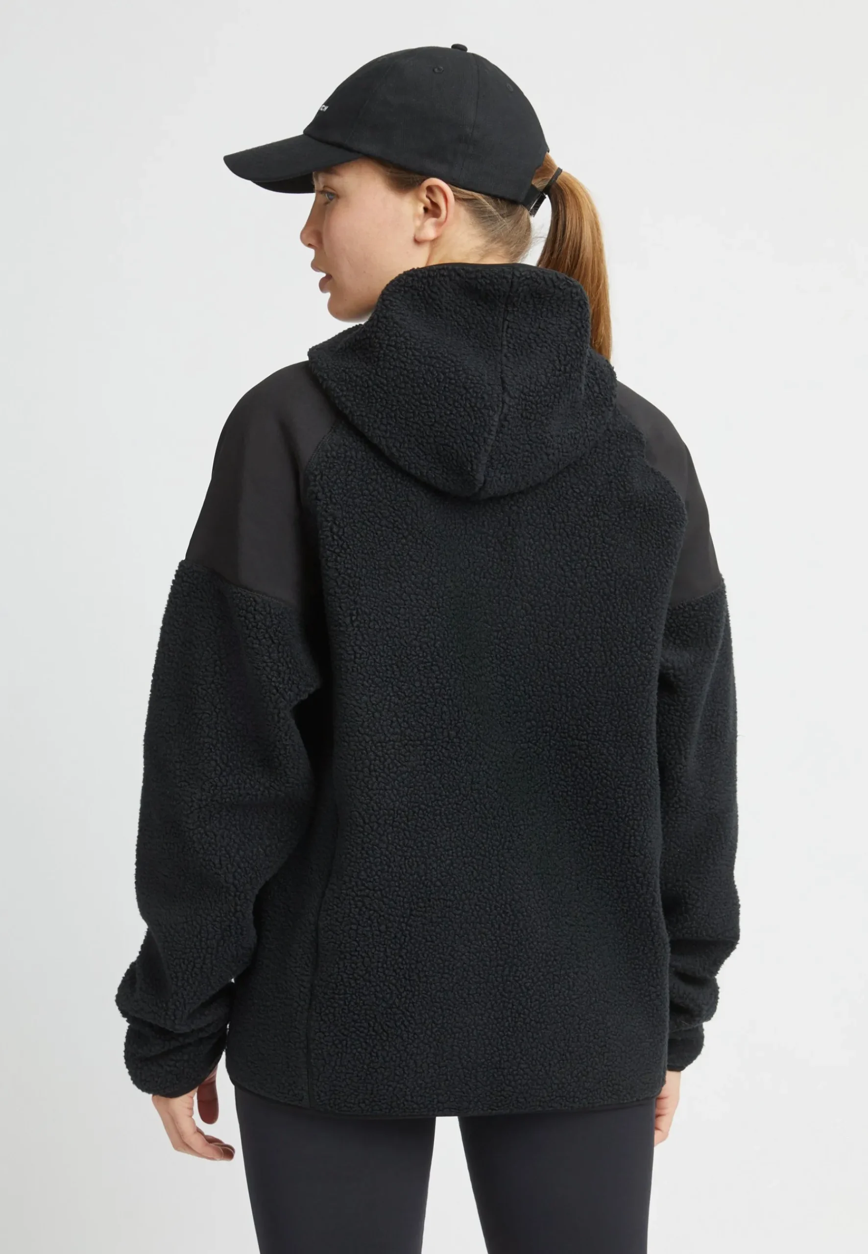 Wazzi Pile Hoodie,<Röhnisch